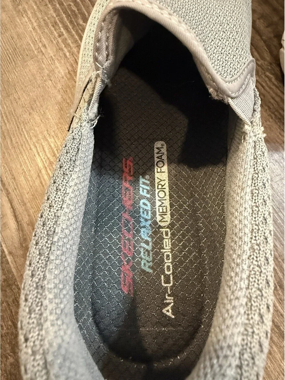 Skechers Womens Slip In Sneakers Sz 10 Gray Go Walk Air Cooled Memory Foam Shoes